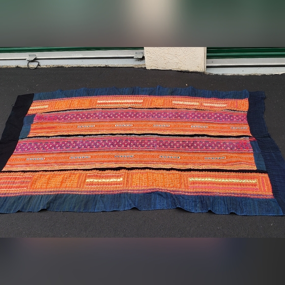 Vintage Blanket South East Asia Hand Embroidered Batik Textile Indigo Dyed 1970s - Picture 3 of 7